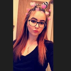 Meet your Posher, Brooke